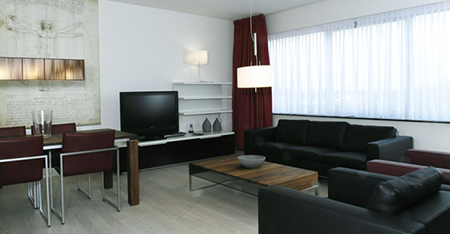 Aparthotel living room Amsterdam-Buitenveldert Vermeer apartment type